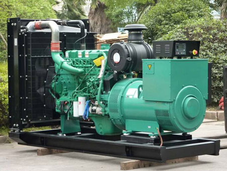 始兴710kw康明斯柴油发电机组图片 始兴710kw康明斯柴油发电机组图片